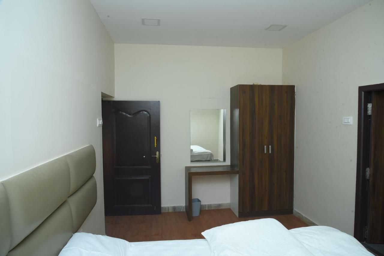 Fundera Aqua Stay Yelagiri Exterior foto